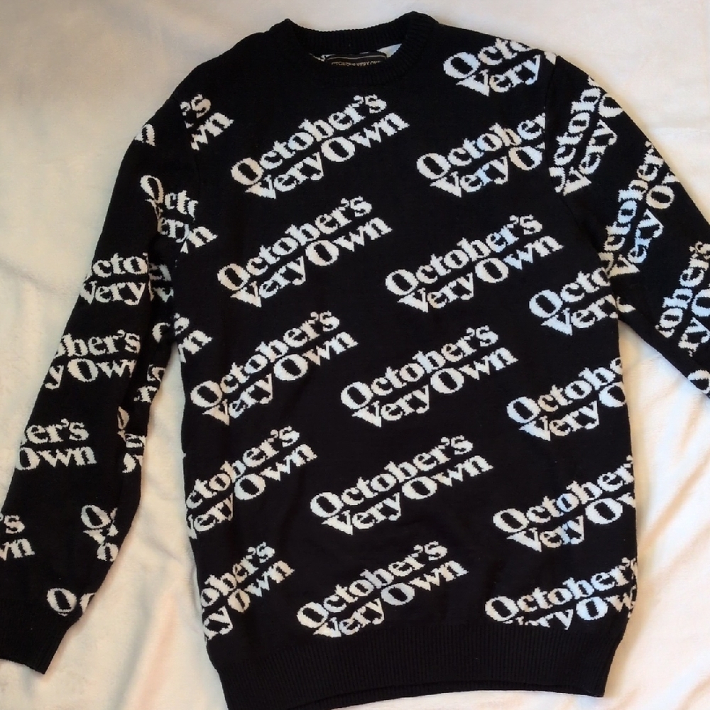 October's Very Own Black and White Sweater Size M